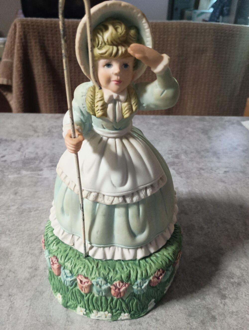 Vintage-Style Girl Figurine Music Box